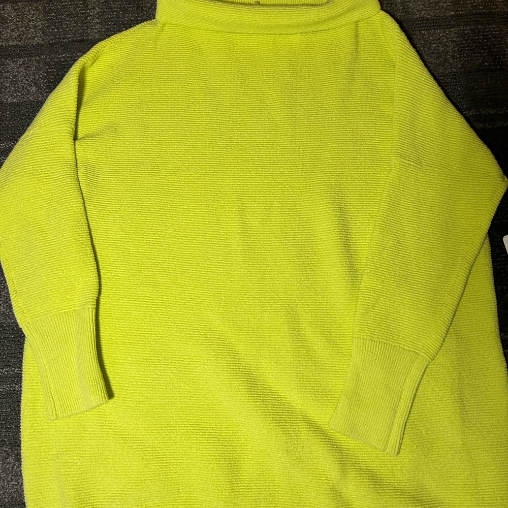 BNWT! Free People Ottoman Tunic in Celery Green - Picture 6 of 6